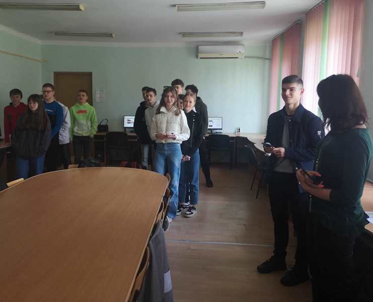 Навчаємось  змагаючись